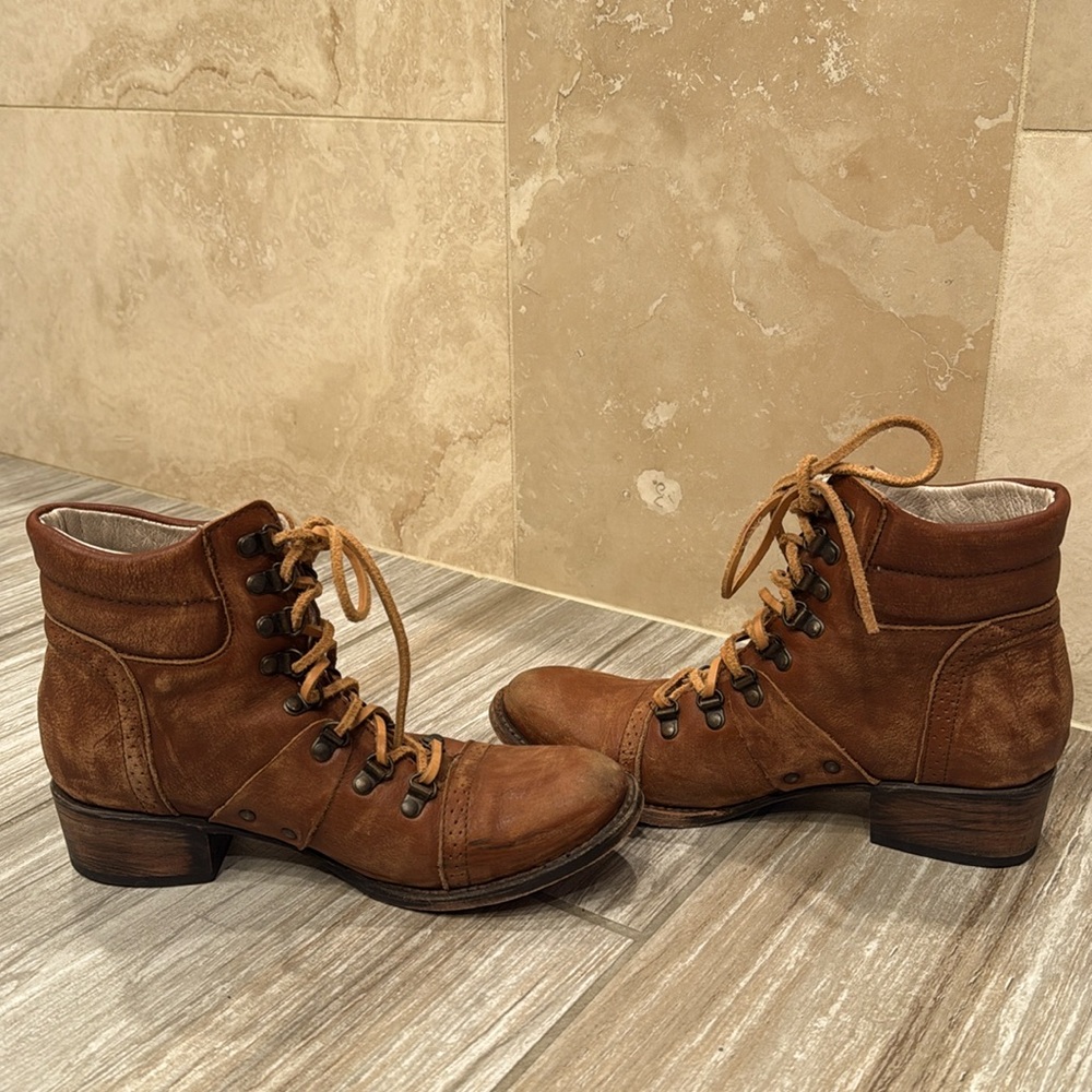 Freebird by Steven Gage boots, brown Women’s  size 9, like new - Picture 3 of 9